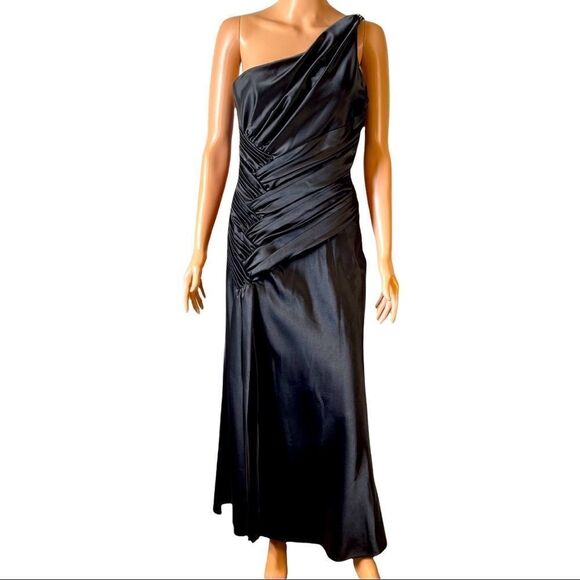 Cinderella Design Studded One Shoulder Black Long Gown MEDIUM - Picture 2 of 16